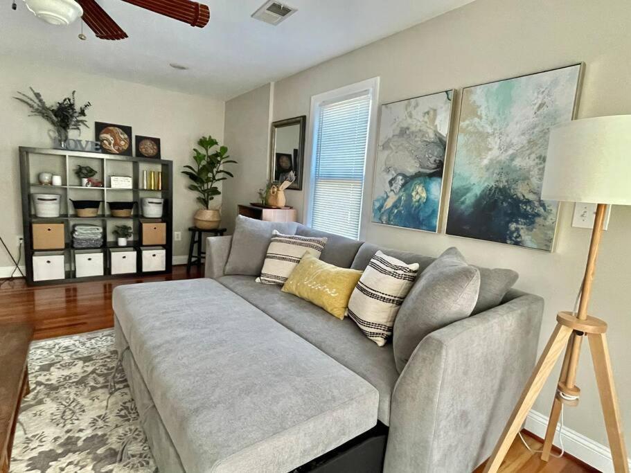 Brand New, Cozy, Modern, One-Bedroom Apartment Falls Church Kültér fotó